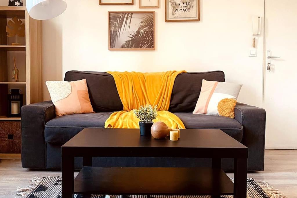 Proche Paris-Calme-Wifi-Netflix Apartment วีลุชวีฟ ภายนอก รูปภาพ